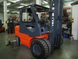 Металлическая кабина на погрузчик HELI 5,0 т
