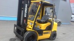 Металлическая кабина на погрузчик Hyundai 2-3,5т