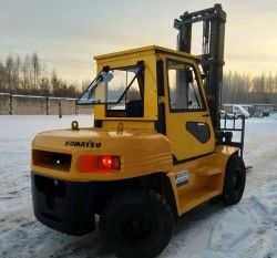 Металлическая кабина на погрузчик Komatsu 7т