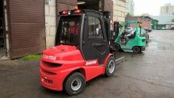 Металлическая кабина на погрузчик Manitou MI20-35D