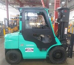 Металлическая кабина на погрузчик Mitsubishi/Caterpillar 2-3,5т серия NT