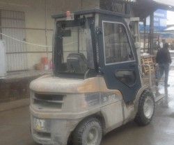 Металлическая кабина на погрузчик Mitsubishi/Caterpillar 25-35N