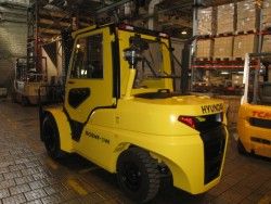 Металлическая кабина на погрузчик новой серии Hyundai 50DA-9K