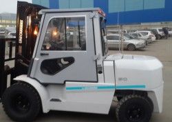 Металлическая кабина на погрузчик ТСМ 3,5-5т серия Inoma Металлическая кабина на погрузчик ТСМ 3,5-5т серия Inoma