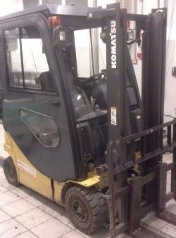 Металлическая кабина на электропогрузчики Komatsu 1,5-2т