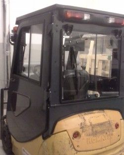 Металлическая кабина на электропогрузчики Komatsu 1,5-2т