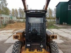 Дверь в сборе на минипогрузчики