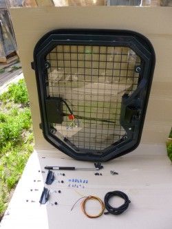 Двери в сборе на минипогрузчики