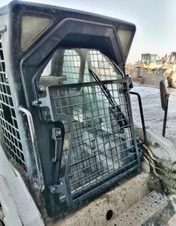 Двери в сборе на минипогрузчики