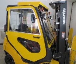 Металлическая кабина на погрузчик Komatsu 1,5-3,5т серии AX21/BX17