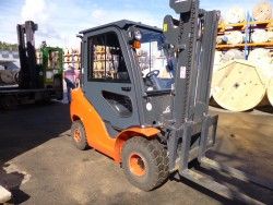 Металлическая кабина на погрузчик Linde 25-35