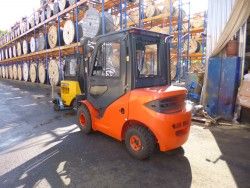 Металлическая кабина на погрузчик Linde 25-35