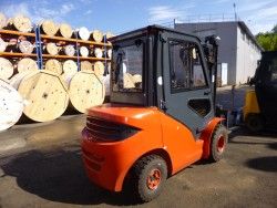 Металлическая кабина на погрузчик Linde 25-35