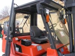 Металлическая кабина на погрузчик Nissan 4-5т