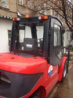 Металлическая кабина на погрузчик Maximal 4-5т