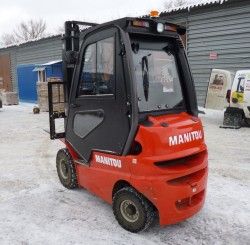 Металлическая кабина на погрузчик Manitou 1,5-1,8т