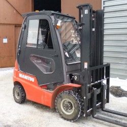 Металлическая кабина на погрузчик Manitou 1,5-1,8т