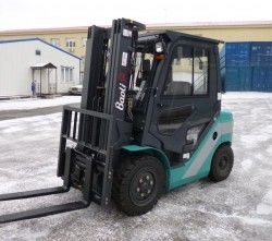 Металлическая кабина на погрузчик BAOLI 2-3,5т (KB серия)